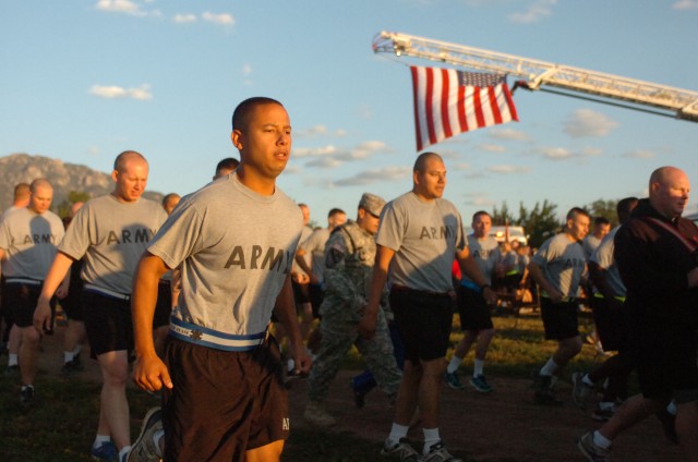 1,800 unite to honor lives lost