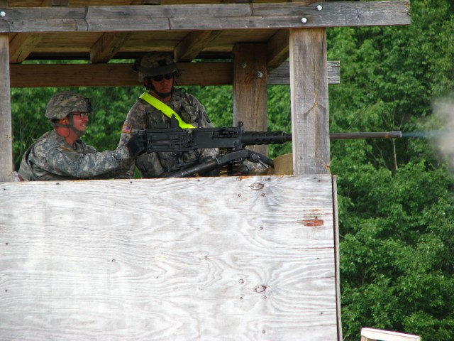 574th QMSC conducts platoon defense during exercise