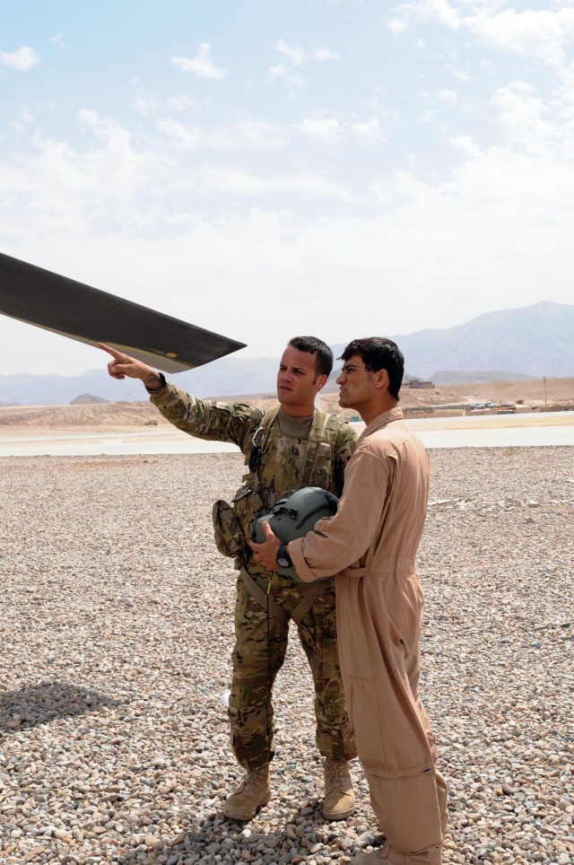 Afghan Air Force Increases Crew Coordination