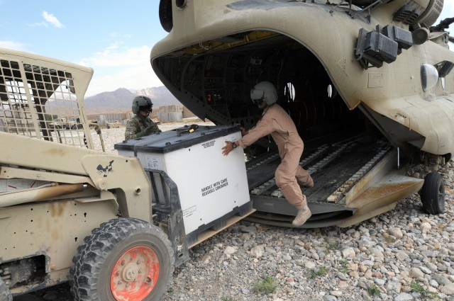 Afghan Air Force Increases Crew Coordination