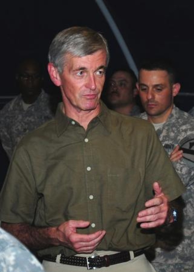 Secretary of the Army visits 'Black Jack' Soldiers, reviews U.S. transition of mission in Iraq