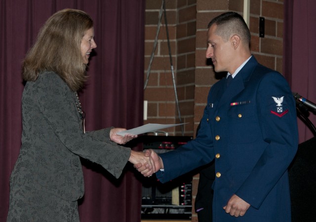 JBLM Ceremony Welcomes Newest Citizens