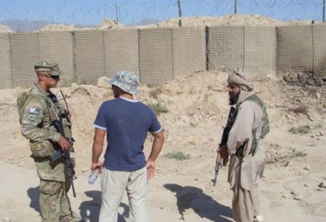 67th Armor Soldiers train Afghan police to detect IEDs