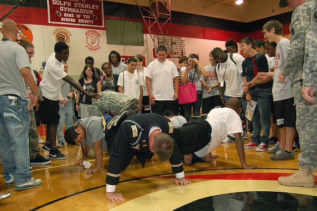 Team Push-Up