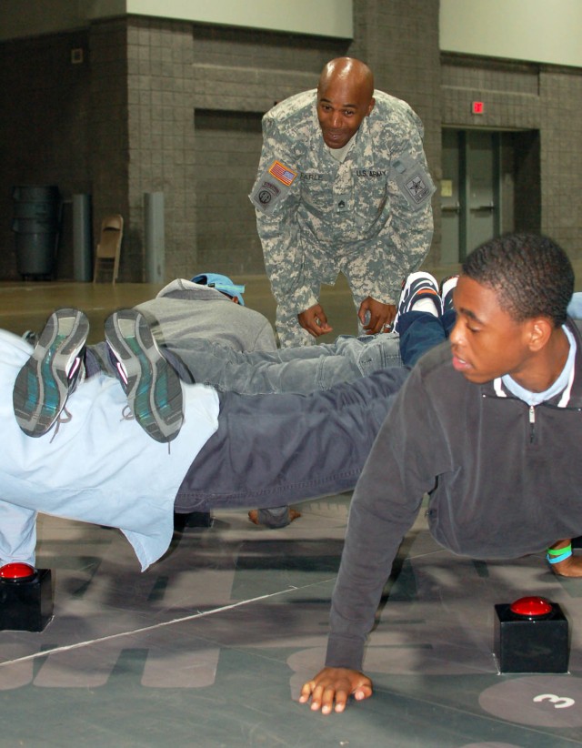 Four-Person Pushup