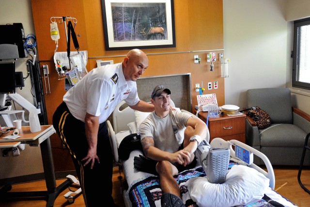 Odierno visits wounded warriors at Walter Reed National Military Medical Center