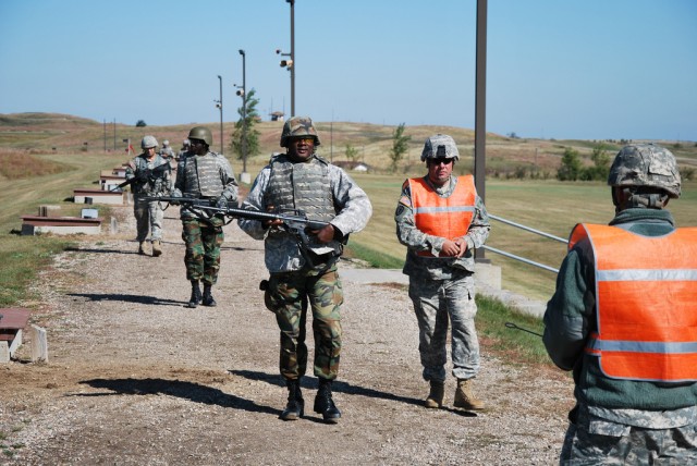 ND Guard, Ghanian Soldiers on the range
