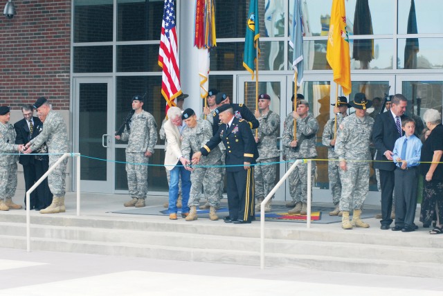 Headquarters building named for Medal of Honor recipients