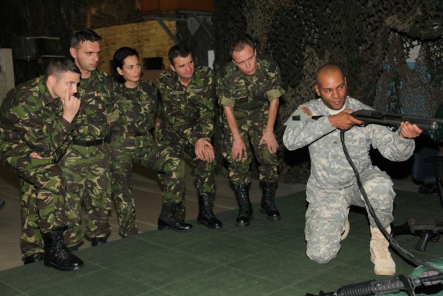 7th CSC shares knowledge with Romanian and German soldiers