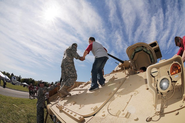 Fort Riley celebrates fall with festival 
