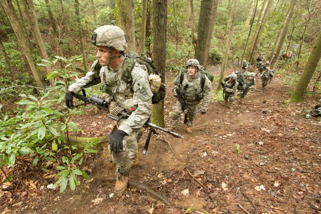 82nd Airborne Division paratroopers train in Georgia mountains 1 of 10