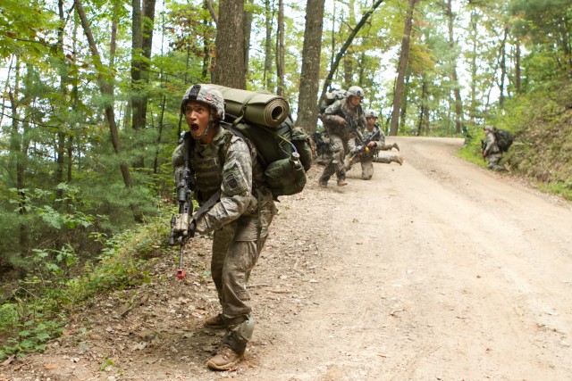 82nd Airborne Division paratroopers train in Georgia mountains 5 of 10