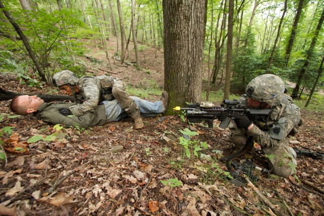 82nd Airborne Division paratroopers train in Georgia mountains 10 of 10