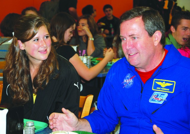 Space walkers inspire students to reach for stars