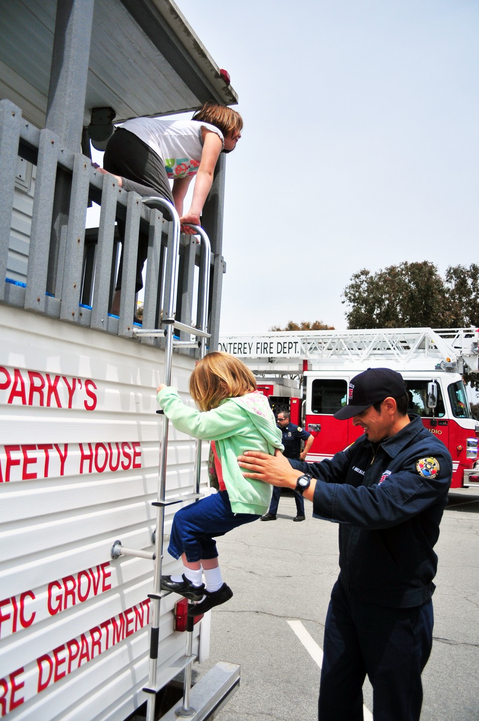 Photos of the week: Oct. 9-15