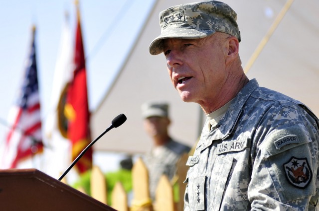 U.S. service members reenlist at Iraqi oasis