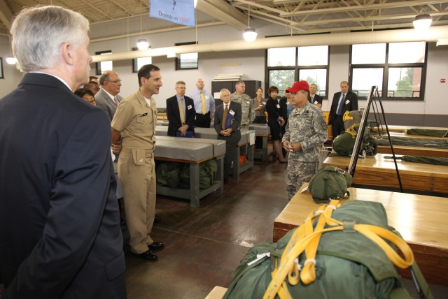 Quartermaster School Hosts "Friends"