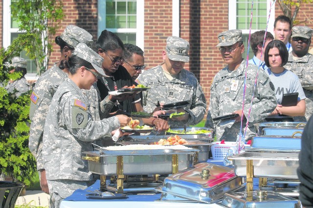 Community welcomes Soldiers to Belvoir