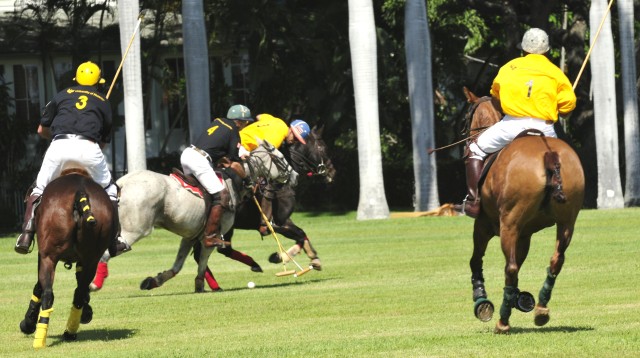 Riders race to score goal