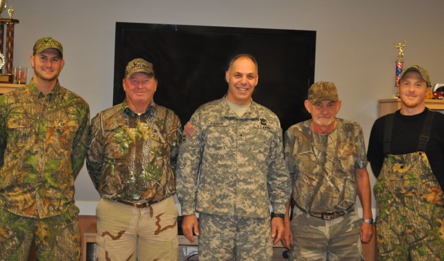 Commanding General Visits Radford Army Ammunition Plant
