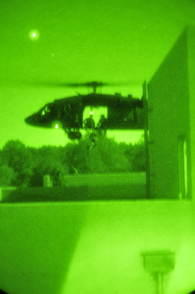 Fast Rope Insertion and Extraction