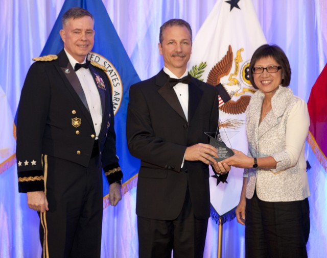 PEO Ammunition captures Excellence Award