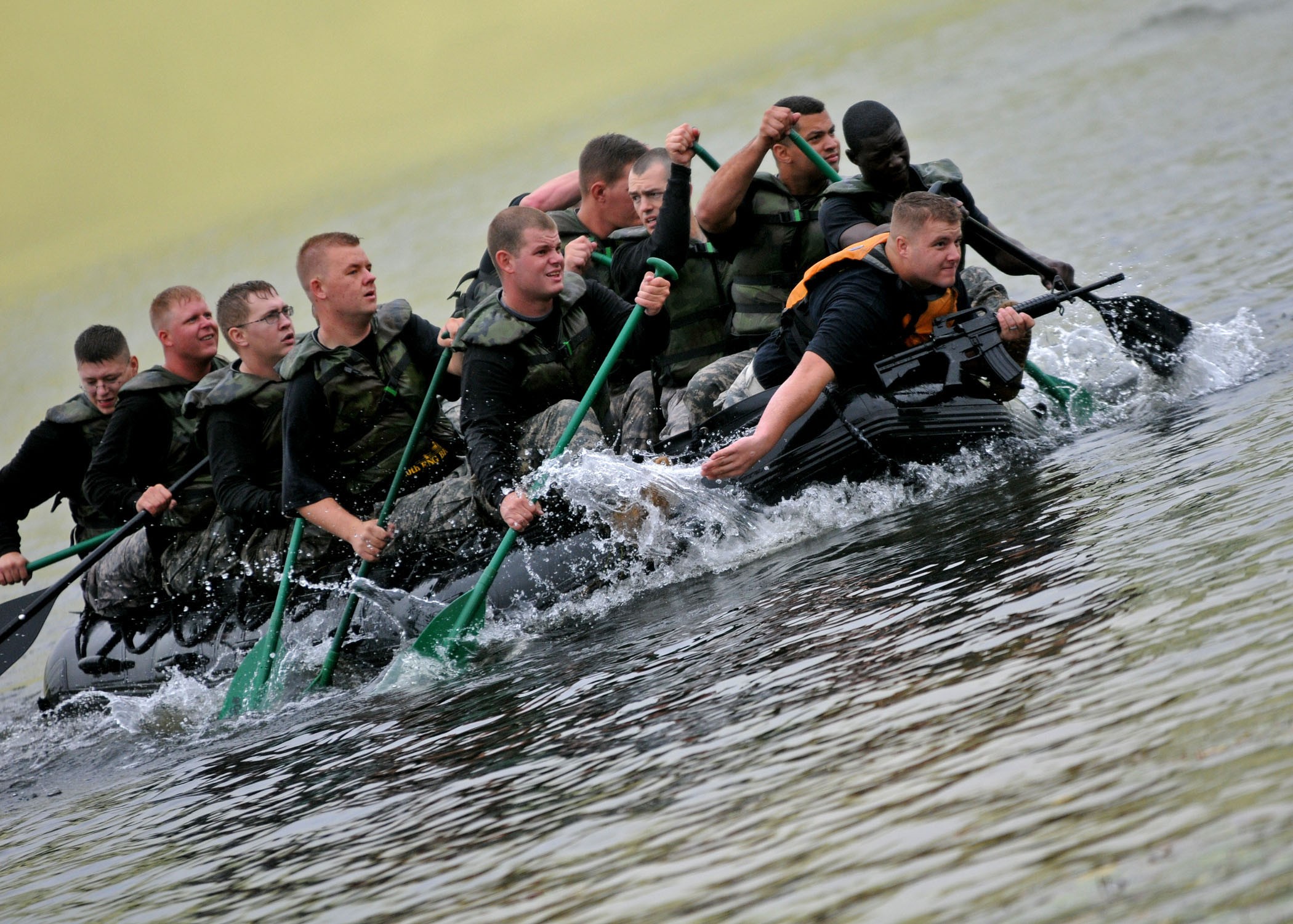 Engineers remember unit's past with Waal River Crossing Competition ...