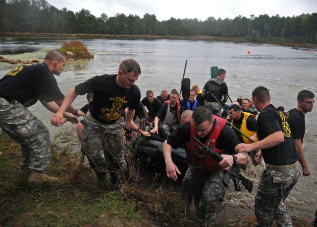 Engineers remember unit's past with Waal River Crossing competition