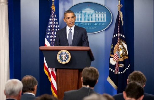 President Barack Obama announces the withdrawal of troops from Iraq