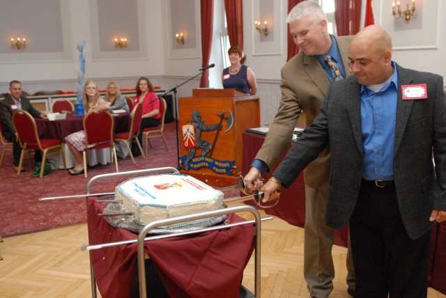 16th Sust. Bde. recognizes volunteers