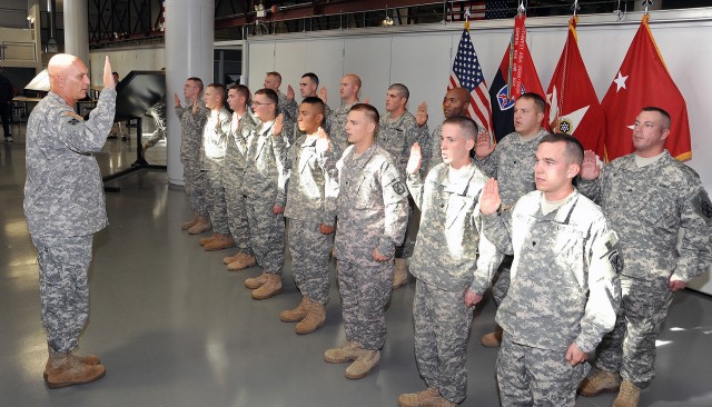 Army Chief of Staff Odierno visits Fort Drum