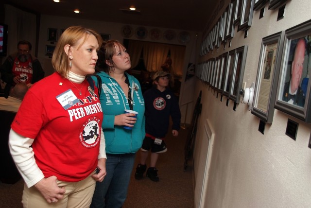 Survivors visit Fort Carson support center