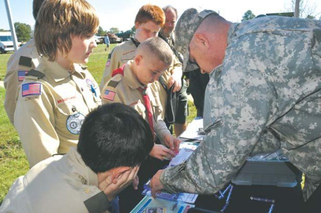 STEM Merit Badge Day draws more than 600 scouts