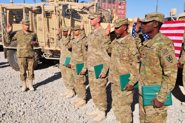 TF-Resolute hosts mass reenlistment in Afghanistan