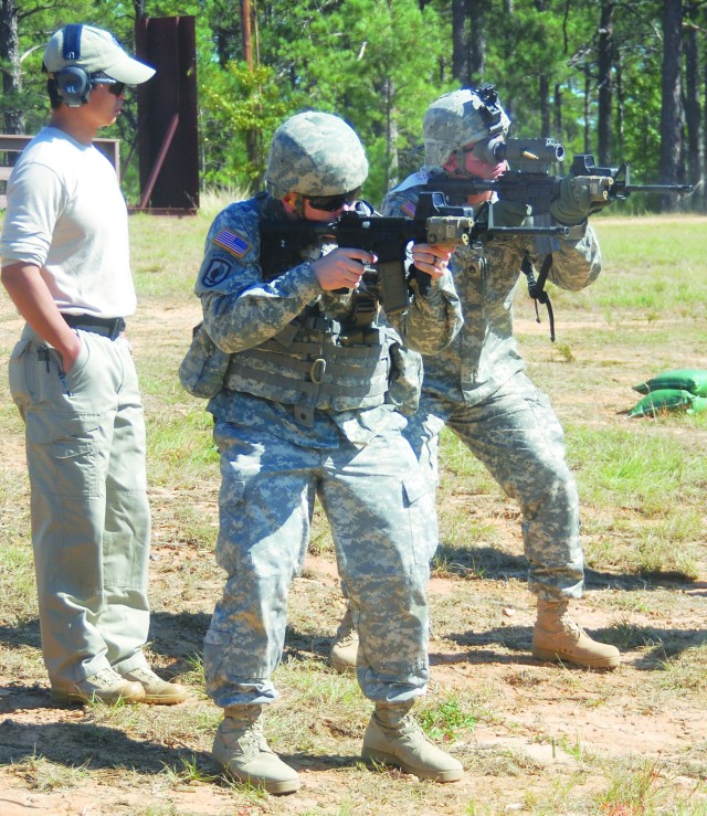 PEO Soldier trainers offer integrated training at Fort Polk