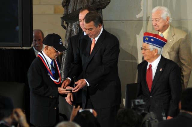 Japanese-American vets earn nation's highest civilian honor