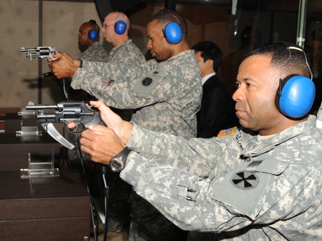 Eighth Army officials visit Seoul police headquarters