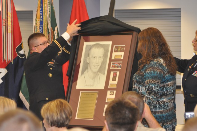 Fort Campbell dedicates Adkins, Byrd clinics
