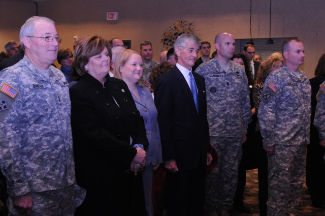SecArmy visits Soldiers, families at Fort Drum in his homestate