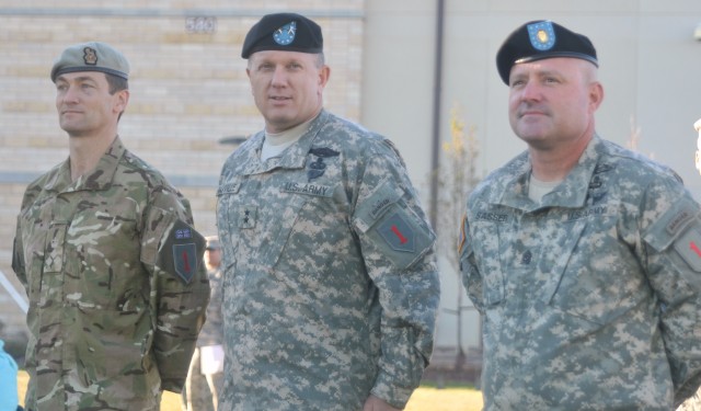 1st Infantry Division welcomes two to command team