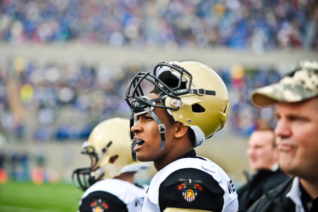 CSA Odierno attends Army vs. Air Force game