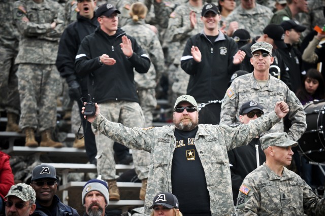 CSA Odierno attends Army vs. Air Force game