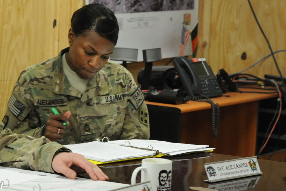 NCOs strive for excellence at home, abroad | Article | The United ...