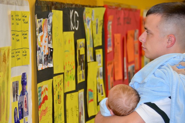 Vogelweh Elementary opens up "Wall of Honor"