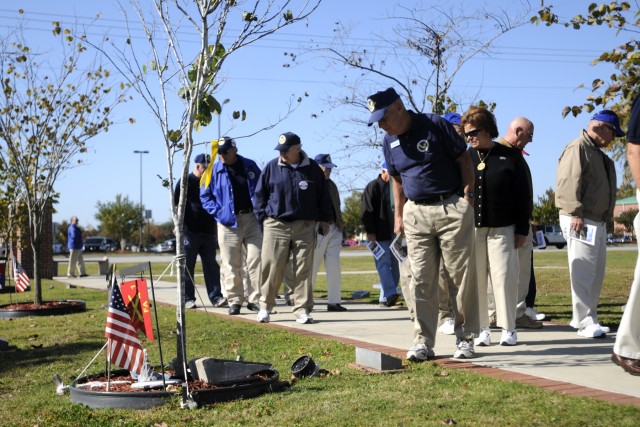 Retired Veterans spend day with current 'Cottonbaler' Soldiers