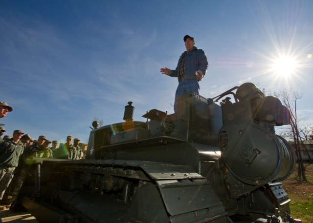 Veteran, Phillip George speaks to Engineer Soldiers on Veteran's Day 