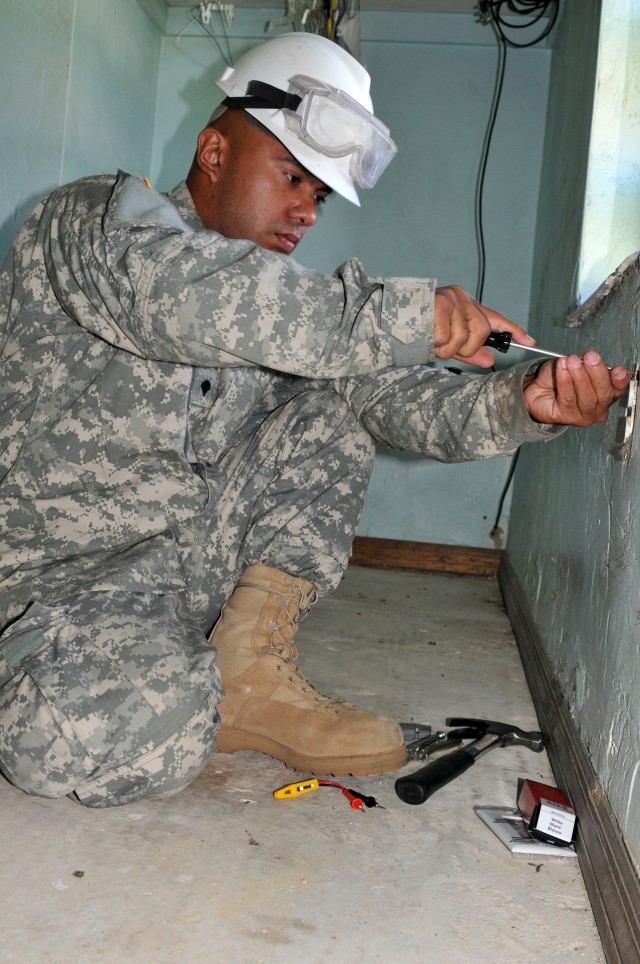 758th Engineer Company help elderly couple during IRT exercise