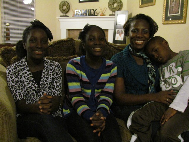 Sharonda Crandberry And Her Children