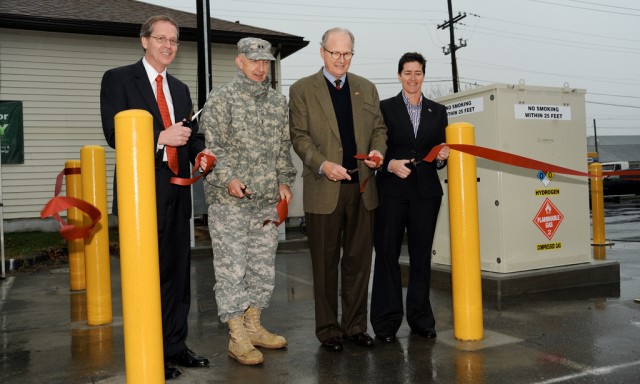 Army explores alternative energy with hydrogen fuel cell