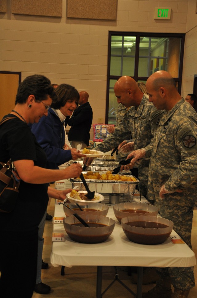 Community salutes Fort Carson military Families